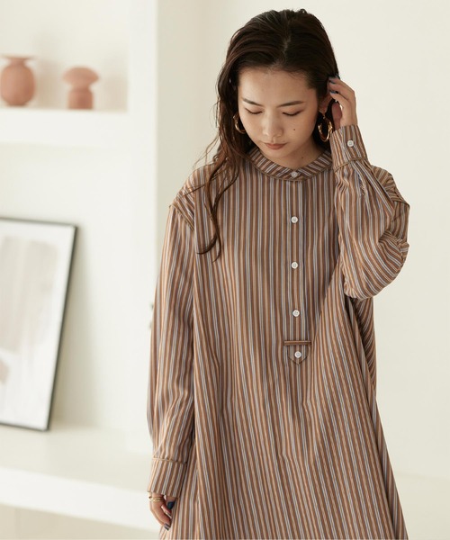 titivate(ティティベイト)の「バンドカラーパイピングシャツワンピース(シャツワンピース・レディース・ブラウン/ブルー・S/M)」の5枚目の写真