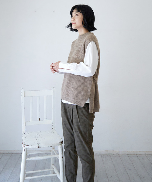 LBC（エルビーシー）の「【メディア紹介商品】ウールコンバックシャンリボンベスト（ニット/セーター・レディース・グレー/チャコールグレー/ブラック/ベージュ・M/L）」の7枚目の写真