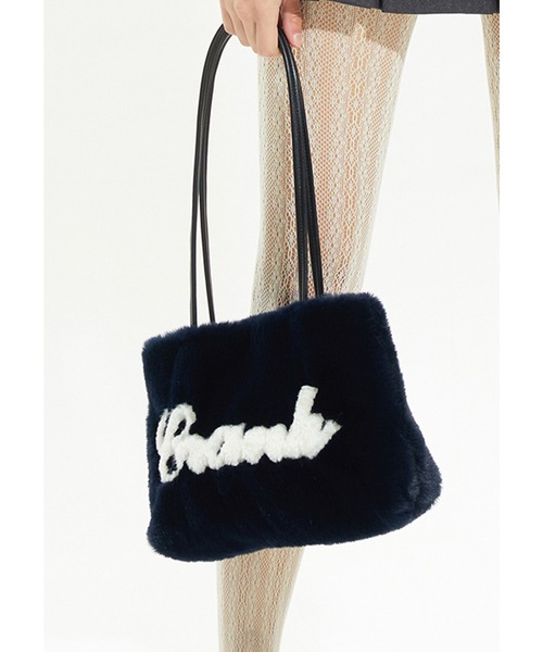 CRANK(クランク)の「A'GEM/9 × .kom『CRANK/クランク』ECO FUR SHOULDER BAG/エコファー ショルダーバッグ(ショルダーバッグ・レディース・パープル/ネイビー/A・FREE)」の2枚目の写真