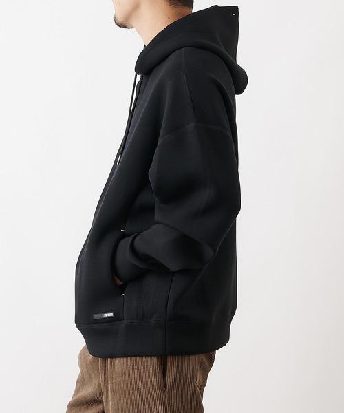 COLONY 2139(コロニートゥーワンスリーナイン)の「ダンボールビッグシルエットパーカー※ユニセックス対応(パーカー・メンズ・ブラック/ホワイト/カーキ・LARGE/X-LARGE/MEDIUM)」の19枚目の写真