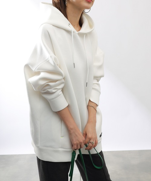 COLONY 2139(コロニートゥーワンスリーナイン)の「ダンボールビッグシルエットパーカー※ユニセックス対応(パーカー・メンズ・ブラック/ホワイト/カーキ・LARGE/X-LARGE/MEDIUM)」の5枚目の写真