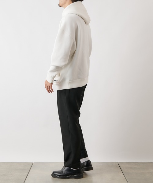 COLONY 2139(コロニートゥーワンスリーナイン)の「ダンボールビッグシルエットパーカー※ユニセックス対応(パーカー・メンズ・ブラック/ホワイト/カーキ・LARGE/X-LARGE/MEDIUM)」の15枚目の写真