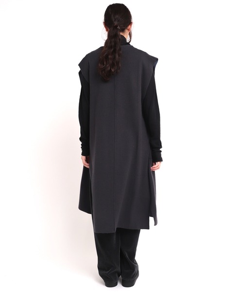 RNA-N（アールエヌエーエヌ）の「K2557 接結ロングニットジレ（カーディガン/ボレロ・レディース・スミクロ/キナリ・MEDIUM）」の16枚目の写真