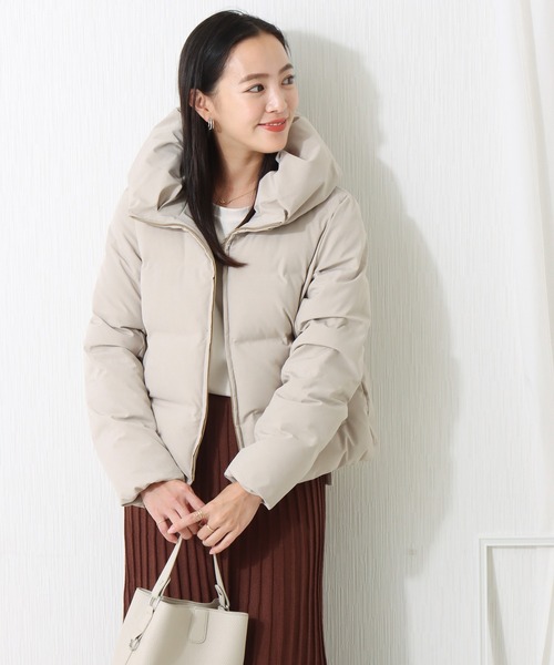 libelle more（リベル モア）の「シームレスダウン衿付き（ダウン