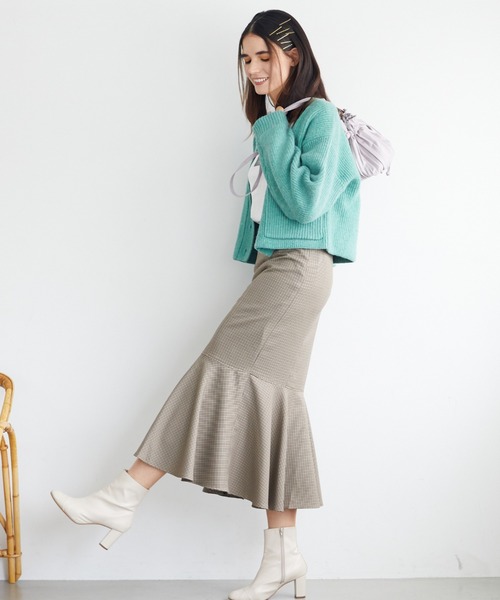 Cheek(チーク)の「Vネックショートカーディガン(カーディガン/ボレロ・レディース・イエロー/グリーン/ブラウン/ベージュ・FREE)」の13枚目の写真