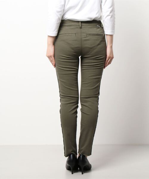 ROSE BUD(ローズバッド)の「(FIVE)サイドラインパンツ(チノパンツ・レディース・ブラック/カーキ・25/26)」の3枚目の写真