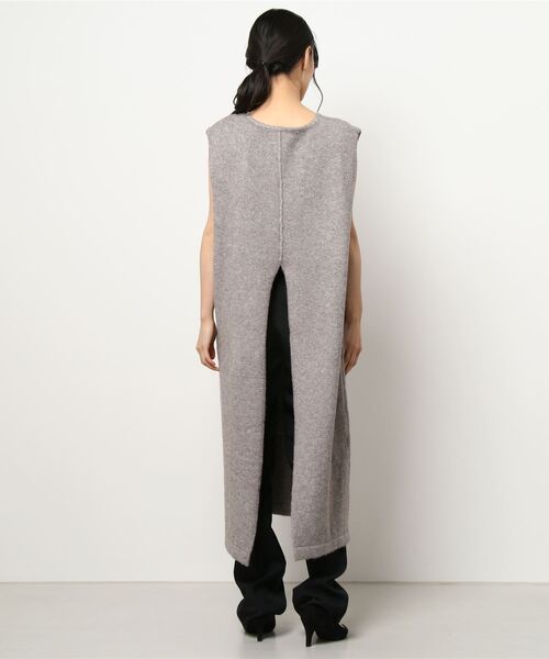 e-zakkamania stores（イーザッカマニアストアーズ）の「バックスリット ブークレーニット（ワンピース・レディース・ベージュ/ブラウン/杢グレー・M）」の5枚目の写真