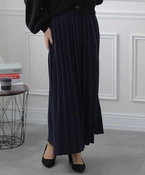 ElegChic(エレグシック)の「カシミアタッチニット プリーツ スカート (スカート・レディース・ブラック/ベージュ/ネイビー・X-LARGE/MEDIUM/XXX-LARGE)」の3枚目の写真
