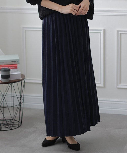 ElegChic(エレグシック)の「カシミアタッチニット プリーツ スカート (スカート・レディース・ブラック/ベージュ/ネイビー・X-LARGE/MEDIUM/XXX-LARGE)」の12枚目の写真