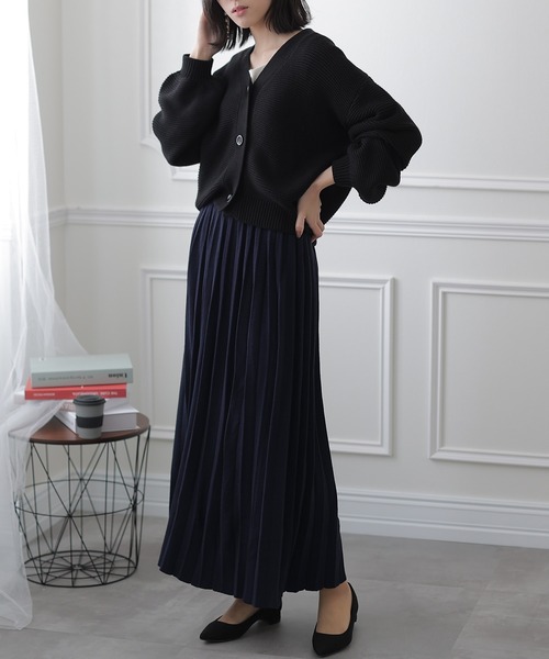 ElegChic(エレグシック)の「カシミアタッチニット プリーツ スカート (スカート・レディース・ブラック/ベージュ/ネイビー・X-LARGE/MEDIUM/XXX-LARGE)」の15枚目の写真