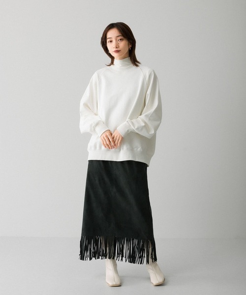 KBF(ケイビーエフ)の「フェイクスエードフリンジスカート(スカート・レディース・グリーン/ベージュ系その他/キャメル・ONE)」の7枚目の写真