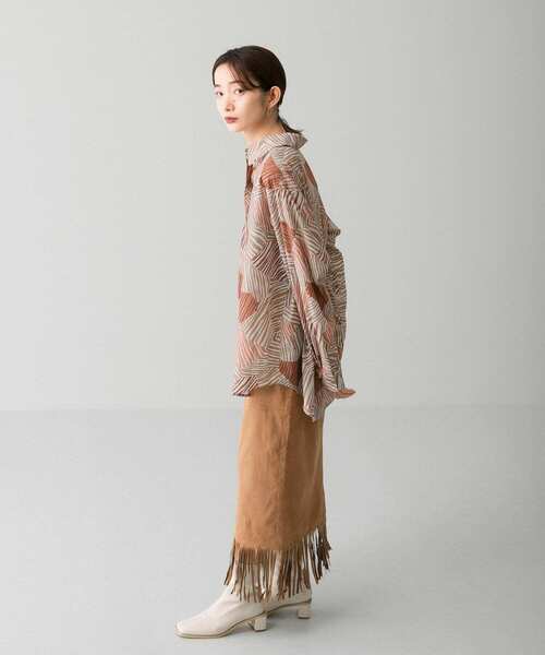 KBF(ケイビーエフ)の「フェイクスエードフリンジスカート(スカート・レディース・グリーン/ベージュ系その他/キャメル・ONE)」の15枚目の写真