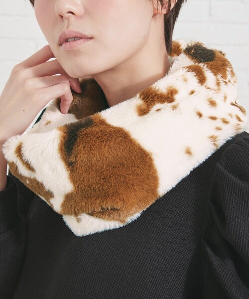 DRESKIP（ドレスキップ）の「◆【アニマル柄/無地】アソートフェイクファースヌード（ネックウォーマー/スヌード・レディース・グレー/ブラック/ベージュ/ブラウン系1/ブラウン系その他2/ブラック系3/ブラウン系4/ブラウン系6・00）」の9枚目の写真