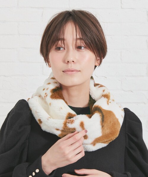 DRESKIP（ドレスキップ）の「◆【アニマル柄/無地】アソートフェイクファースヌード（ネックウォーマー/スヌード・レディース・グレー/ブラック/ベージュ/ブラウン系1/ブラウン系その他2/ブラック系3/ブラウン系4/ブラウン系6・00）」の10枚目の写真