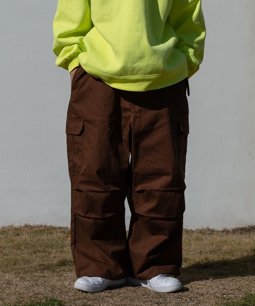 kutir（クティール）の「裾絞りカーゴパンツ（カーゴパンツ・メンズ・ブラウン/カーキ/ベージュ系その他/グリーン系その他・SMALL/MEDIUM/LARGE）」の2枚目の写真