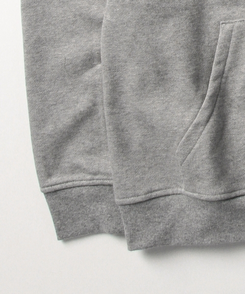 BEAMS（ビームス）の「adidas skateboarding / ADV HOODIE（パーカー・メンズ・グレー/ブラック・MEDIUM/SMALL/LARGE）」の4枚目の写真