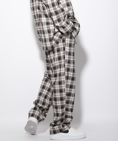 PBLIM（ページボーイリム）の「【PAGEBOYLIM】テーパードスラックス（スラックス・レディース・ブラック系その他/グレー系その他/ライトグリーン系・MEDIUM/LARGE）」の14枚目の写真