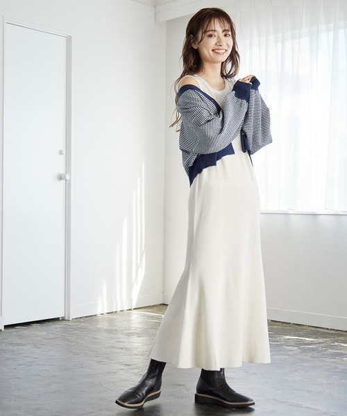 mysty woman（ミスティウーマン）の「幾何柄ショートカーディガン 264938（カーディガン/ボレロ・レディース・ブラック/ベージュ/ネイビー/ラベンダー・FREE）」の19枚目の写真