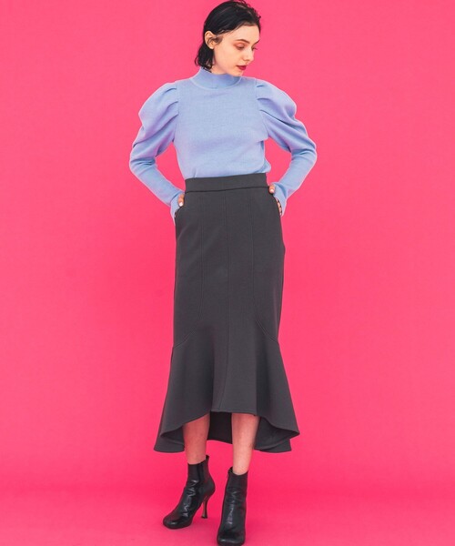 INella（イネラ）の「【INella/イネラ】ソフトストレッチセミフレアースカート（スカート・レディース・アイボリー/ダークグレー・1/2）」の15枚目の写真