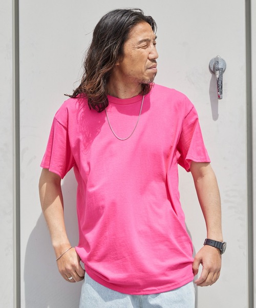 GILDAN(ギルダン)の「【GILDAN】大人気! 6oz ultra cotton short sleeve t-shirts / ウルトラ コットン 半袖 Tシャツ ルーズシルエット 無地T サイズ・カラー展開多数 2026年春夏(Tシャツ/カットソー・レディース・ライトピンク/ネイビー/ライトパープル/チャコール/ライム/ナチュラル/ホワイト/ダークブラウン/オリーブ/ライトブルー/ブラック/パープル/ロイヤルブルー/オレンジ/カーキ/イエロー系その他/グリーン/グレー/ブルー系その他2/ピンク系その他/レッド系その他/グリーン系その他/ブルー系その他・2XL/XL/M/L/S)」の20枚目の写真