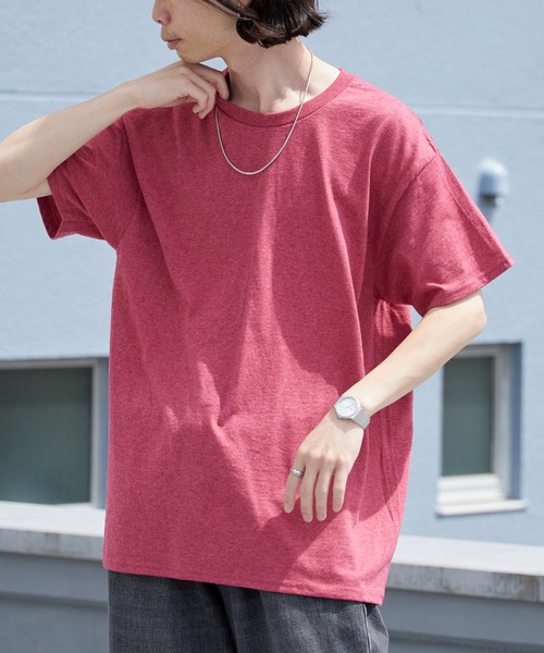GILDAN(ギルダン)の「【GILDAN】大人気! 6oz ultra cotton short sleeve t-shirts / ウルトラ コットン 半袖 Tシャツ ルーズシルエット 無地T サイズ・カラー展開多数 2026年春夏(Tシャツ/カットソー・レディース・ライトピンク/ネイビー/ライトパープル/チャコール/ライム/ナチュラル/ホワイト/ダークブラウン/オリーブ/ライトブルー/ブラック/パープル/ロイヤルブルー/オレンジ/カーキ/イエロー系その他/グリーン/グレー/ブルー系その他2/ピンク系その他/レッド系その他/グリーン系その他/ブルー系その他・2XL/XL/M/L/S)」の22枚目の写真