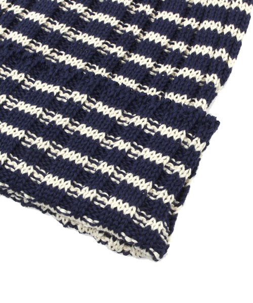 JOURNAL STANDARD（ジャーナルスタンダード）の「【STUART AUSTIN/スチュアートオースティン】 4*2 STRIPED BOB CAP：ボーダーニットキャップ（ニットキャップ/ビーニー・レディース・ホワイト/ネイビー/レッド・FREE）」の5枚目の写真