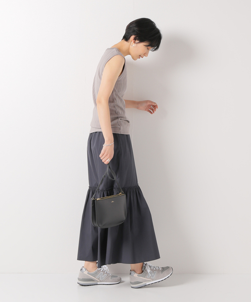 IENA(イエナ)の「スーピマランダムリブノースリーブ(Tシャツ/カットソー・レディース・チャコールグレー/イエロー/ホワイト/ブラック・FREE)」の8枚目の写真