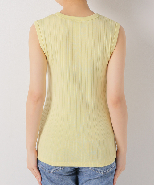 IENA(イエナ)の「スーピマランダムリブノースリーブ(Tシャツ/カットソー・レディース・チャコールグレー/イエロー/ホワイト/ブラック・FREE)」の15枚目の写真