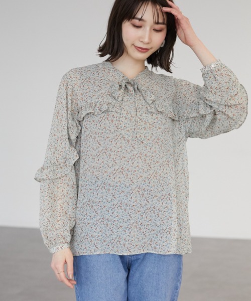 Green　Parks（グリーンパークス）の「小花柄シフォンフリルブラウス（シャツ/ブラウス・レディース・オレンジ/ブルー・FREE）」の2枚目の写真