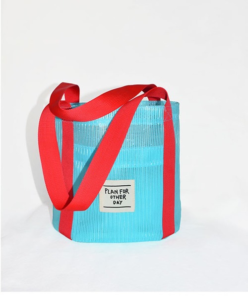 Bonjour Girl(ボンジュールガール)の「【Planforotherday/プラン・フォー・アザーデイ】SWIMMER Bag スウィマートートバッグ(トートバッグ・レディース・ピンク/ブルー・FREE)」の9枚目の写真