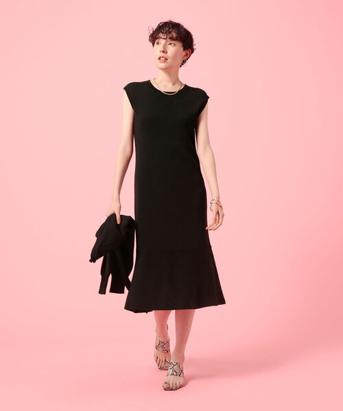 NOLLEY’S Sophi(ノーリーズソフィ)の「マーメイドニットワンピース(ワンピース・レディース・ブラック/サックスブルー・36/38)」の20枚目の写真