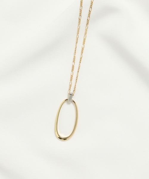 LEPSIM（レプシィム）の「【パーソナルカラーに合わせて選べる】ワントップネックレス　277861（ネックレス・レディース・シルバー/ゴールド/シルバー×ゴールド・ONE SIZE）」の3枚目の写真
