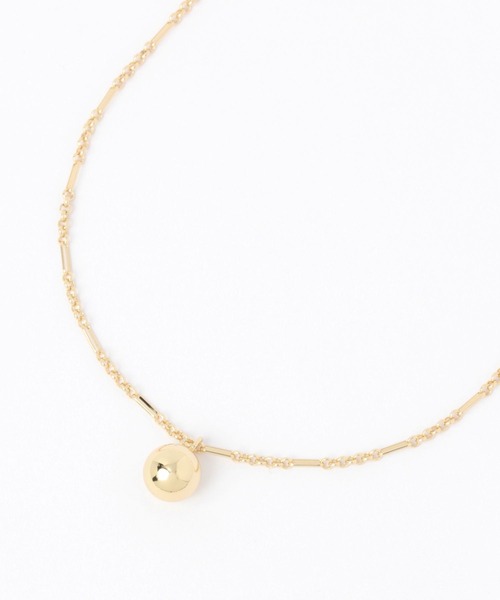 LEPSIM（レプシィム）の「【パーソナルカラーに合わせて選べる】ワントップネックレス　277861（ネックレス・レディース・シルバー/ゴールド/シルバー×ゴールド・ONE SIZE）」の7枚目の写真