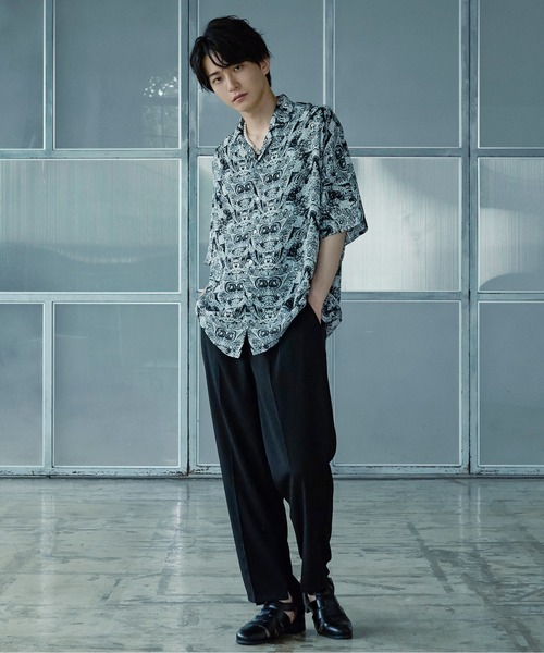 Ellno Loset(エルノロゼット)の「ドルマントロミシャツ(シャツ/ブラウス・メンズ・オフホワイト/ブルーグレー/ライトパープル/ブラック系・MEDIUM/LARGE)」の5枚目の写真