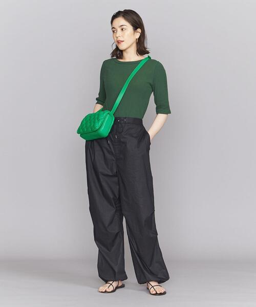 BEAUTY&YOUTH UNITED ARROWS（ビューティーアンドユースユナイテッドアローズ）の「コットンテレコ バックホール ショートスリーブカットソー（Tシャツ/カットソー・レディース・ブラック/オフホワイト/ダークグリーン・FREE）」の9枚目の写真