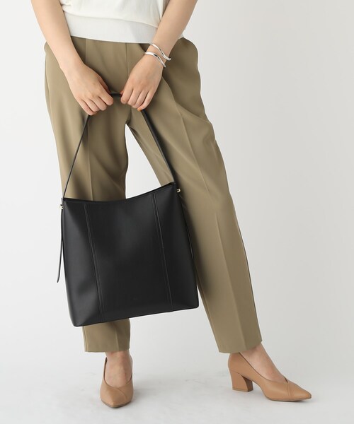 OPAQUE.CLIP（オペークドットクリップ）の「◆ワンショルダーバッグ【A4サイズ収納可能】（ショルダーバッグ・レディース・ブラック/ベージュ/グレー・00）」の18枚目の写真