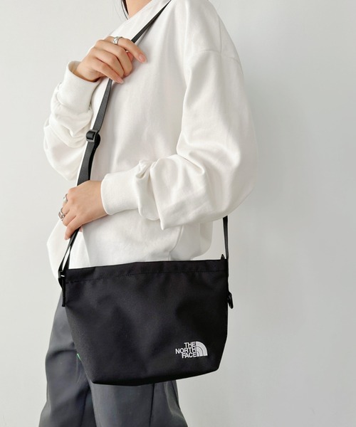 THE NORTH FACE（ザノースフェイス）の「国内未発売 THE NORTH FACE(ザ・ノースフェイス)/WL CROSS BAG/クロスボディ ショルダーバッグ（ショルダーバッグ・レディース・ブラック/カーキ/アイボリー/クリーム/ライム/ライトベージュ・FREE）」の14枚目の写真