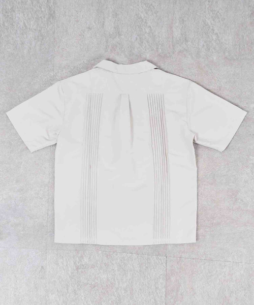 NIDO（ニド）の「刺繍キューバシャツ（シャツ/ブラウス・メンズ・ベージュ/カーキ・MEDIUM/LARGE）」の5枚目の写真