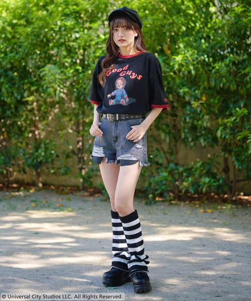 SPINNS(スピンズ)の「ボーダーワイドレッグカバー(レッグウォーマー・レディース・ホワイト×ブラック/ブラック×グレー/ピンク系その他・ONESIZE)」の22枚目の写真