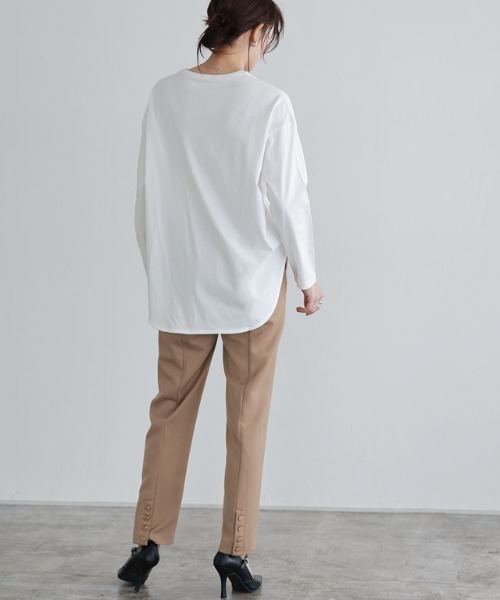 Pierrot（ピエロ）の「綿100% ロングスリーブTシャツ（Tシャツ/カットソー・レディース・ブラック/オフホワイト/ライトベージュ/チャコール・M/L）」の11枚目の写真