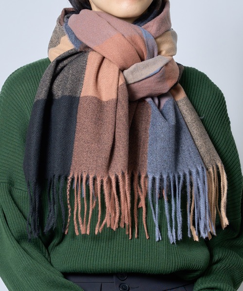 MAISON BREEZE（メゾンブリーズ）の「【MAISON BREEZE】フリンジカラフルビッグブロックチェック柄マフラー SCCH209（マフラー・レディース・その他4/その他7/その他6/その他1/その他2/その他3/その他5・FREE）」の4枚目の写真