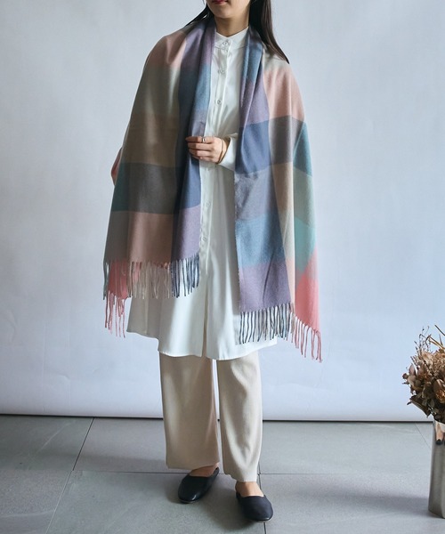 MAISON BREEZE（メゾンブリーズ）の「【MAISON BREEZE】フリンジカラフルビッグブロックチェック柄マフラー SCCH209（マフラー・レディース・その他4/その他7/その他6/その他1/その他2/その他3/その他5・FREE）」の10枚目の写真