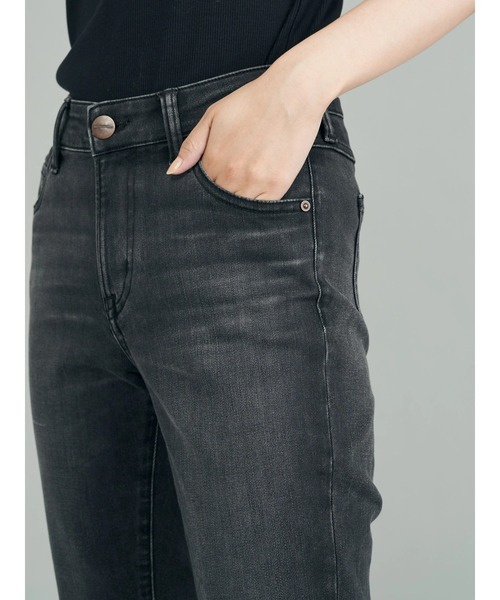 AMERICAN HOLIC(アメリカンホリック)の「シガレットフィットデニム(デニムパンツ・レディース・グレー/ワンウォッシュ・S/M/L/XS)」の13枚目の写真