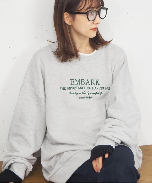tiptop（ティップトップ）の「裏毛ロゴ刺繍BIGスウェット/トレーナー（スウェット・レディース・アイボリー/グレー/ブルー・FREE）」の7枚目の写真