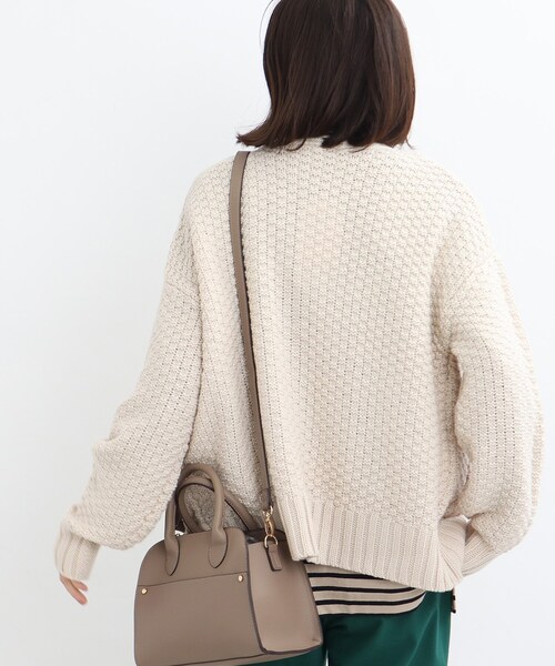 SHOO・LA・RUE（シューラルー）の「◆ゆるっと袖がこなれ見え！ざっくりケーブル柄カーディガン（カーディガン/ボレロ・レディース・ブラック/アイボリー/サンドベージュ/マスタード・00）」の11枚目の写真