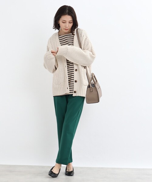 SHOO・LA・RUE（シューラルー）の「◆ゆるっと袖がこなれ見え！ざっくりケーブル柄カーディガン（カーディガン/ボレロ・レディース・ブラック/アイボリー/サンドベージュ/マスタード・00）」の16枚目の写真