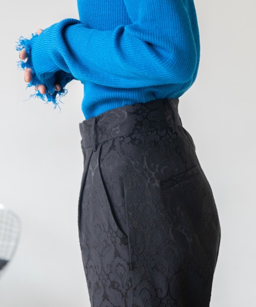 VACANCY（ヴァカンシー）の「ヴィンテージ柄ストレートスラックスパンツ（スラックス・レディース・ブルー/ブラック/ネイビー・SMALL/MEDIUM/LARGE）」の7枚目の写真