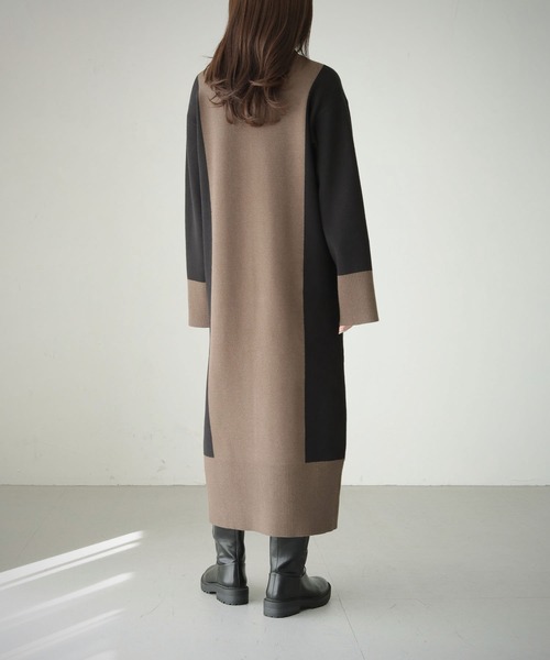 cheriella(シェリエラ)の「【cheriella】WEB限定配色キーネックワンピース(ワンピース・レディース・ブラウン/ブラック・M)」の19枚目の写真
