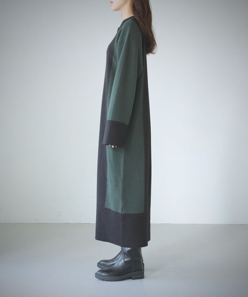 cheriella(シェリエラ)の「【cheriella】WEB限定配色キーネックワンピース(ワンピース・レディース・ブラウン/ブラック・M)」の11枚目の写真