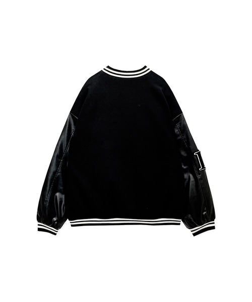 ANDGEEBEE(アンジービー)の「UNISEX ビッグスタジャン(スタジャン・レディース・ブラック×ブラック/ホワイト×ブラック・X-LARGE)」の7枚目の写真